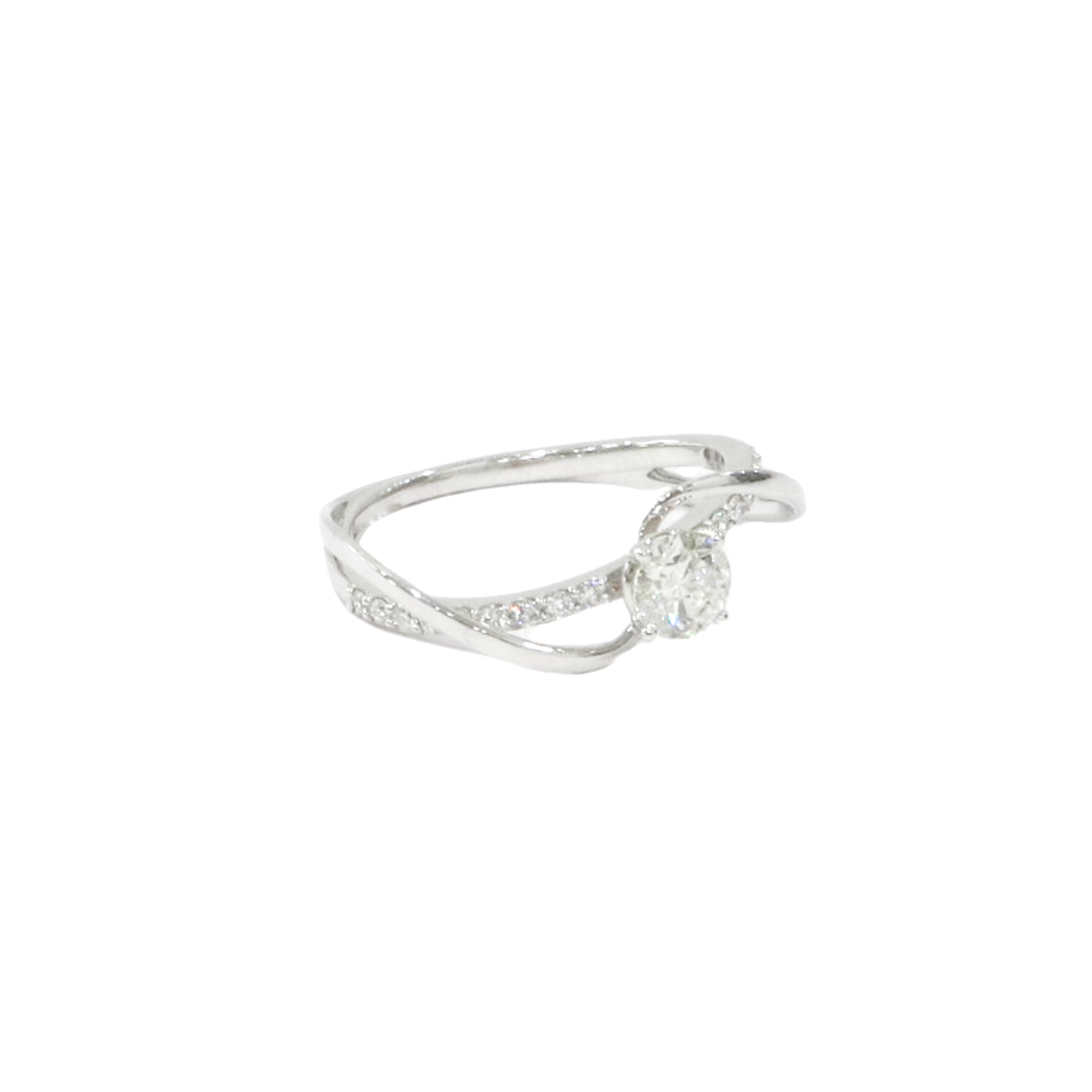 18K White Gold Twisted Round 0.42ct Diamond Ring