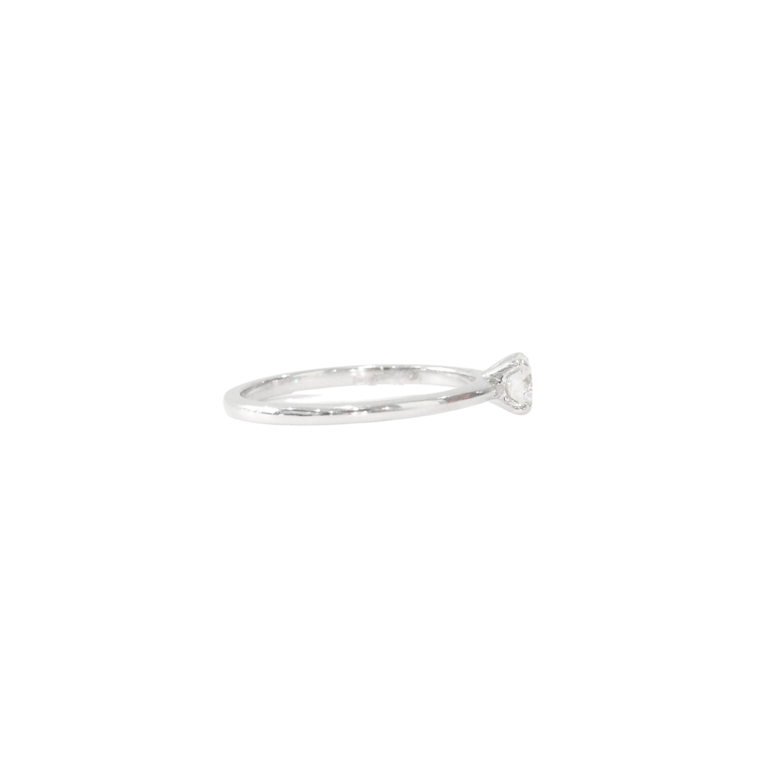 18K White Gold Solitaire Round 0.31ct Diamond Ring