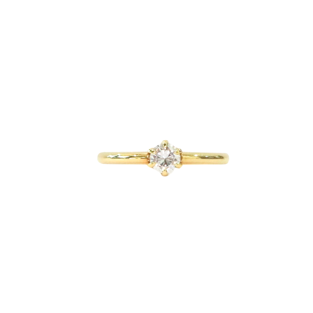 18K Yellow Gold Solitaire Round 0.302ct Diamond Ring